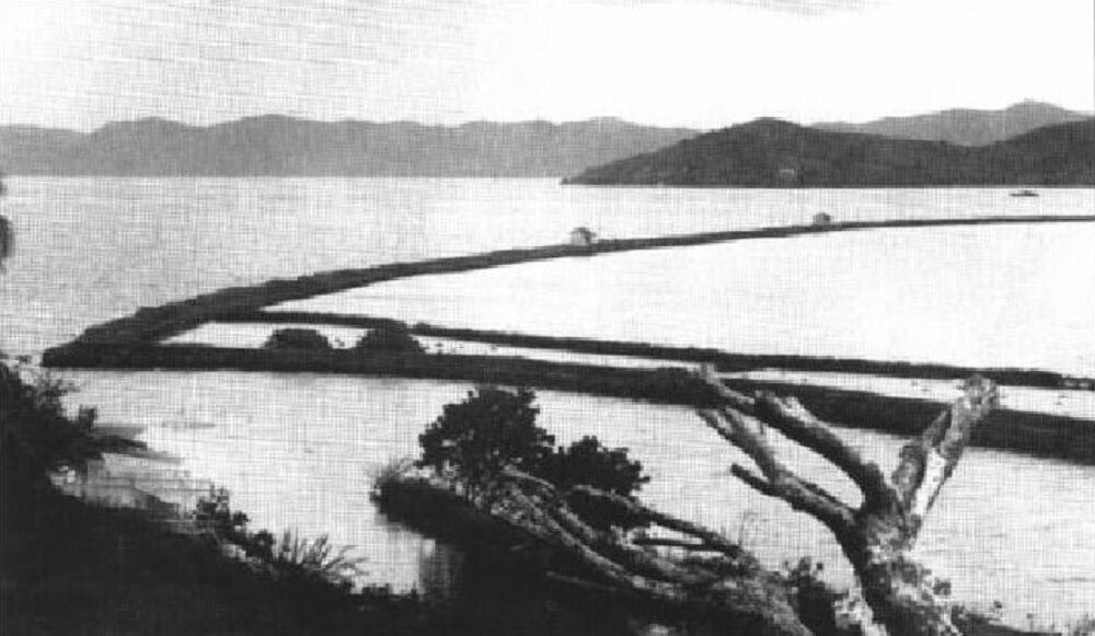 Old photograph of the Heʻeia Fishpond at Kāneʻohe Bay