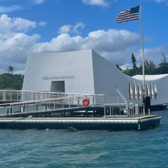 Deluxe Pearl Harbor Excursion