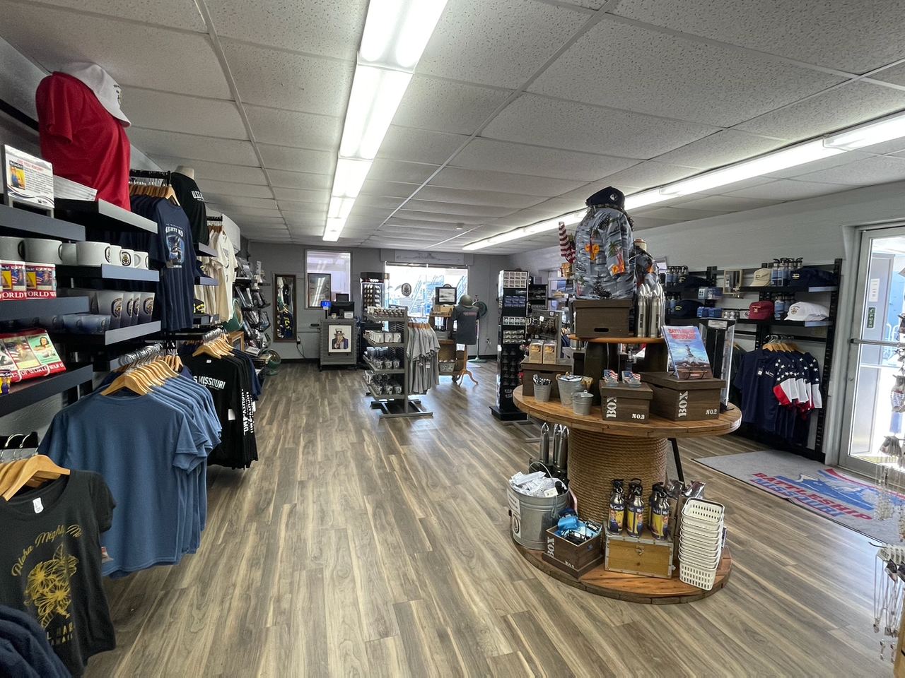 Missouri Battleship Gift Store